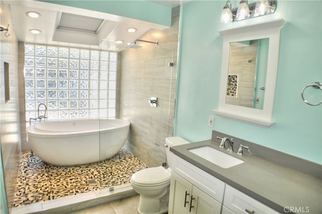 123 Avenida Valencia W, San Clemente, CA 92672