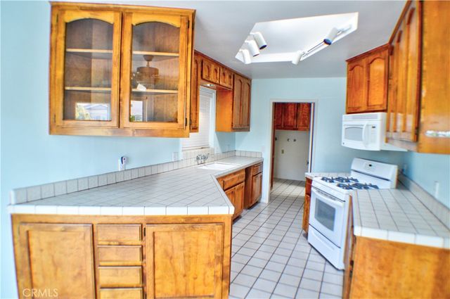 123 Avenida Valencia W, San Clemente, CA 92672