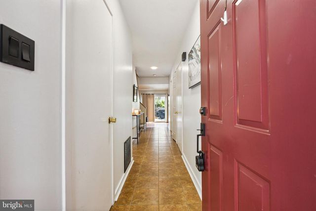 7 REGENCY DR, Mount Holly, NJ 08060