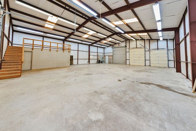 547 FM 677 N, St Jo, TX 76265