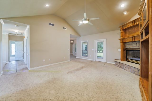 547 FM 677 N, St Jo, TX 76265