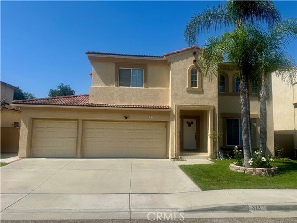 313 Napa Court, Fullerton, CA 92833