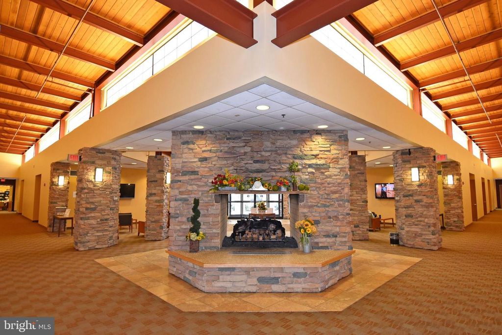 Image 35 of property listing at 15300 BEAVERBROOK CT #88-2H, Silver Spring, MD 20906