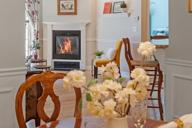 350 Greene Street 102, North Andover, MA 01845
