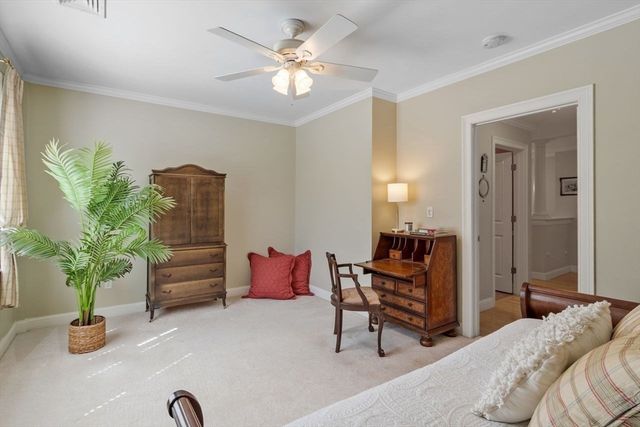 350 Greene Street 102, North Andover, MA 01845