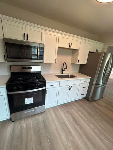 7402 Harrison Avenue, Hammond, IN 46324