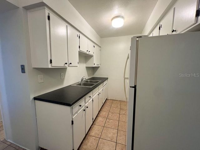 630 SW 67TH TERRACE A, Gainesville, FL 32607