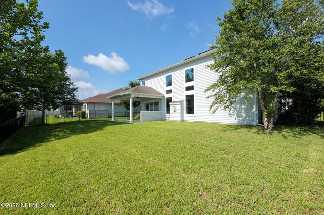 592 OUTLOOK Drive, Ponte Vedra, FL 32081