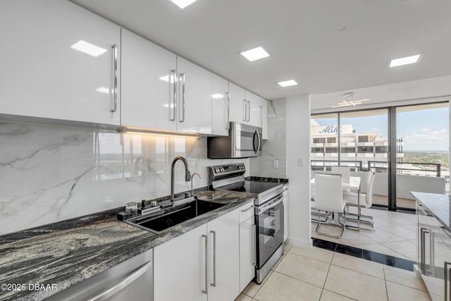2900 N Atlantic Ave Unit 2106, Daytona Beach, FL 32118