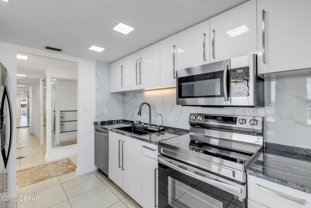 2900 N Atlantic Ave Unit 2106, Daytona Beach, FL 32118