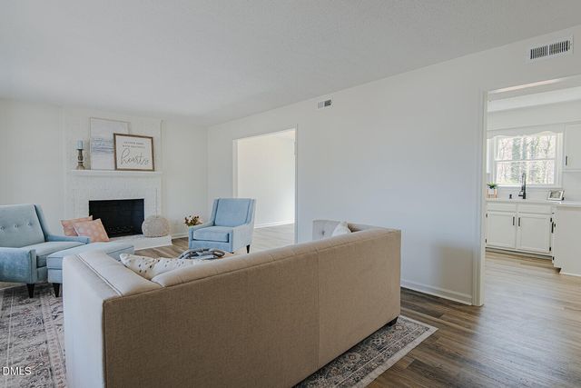 3261 Anvil Place, Greensboro, NC 27407