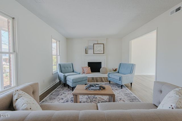 3261 Anvil Place, Greensboro, NC 27407