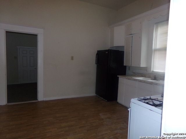 418 Warren, San Antonio, TX 78212