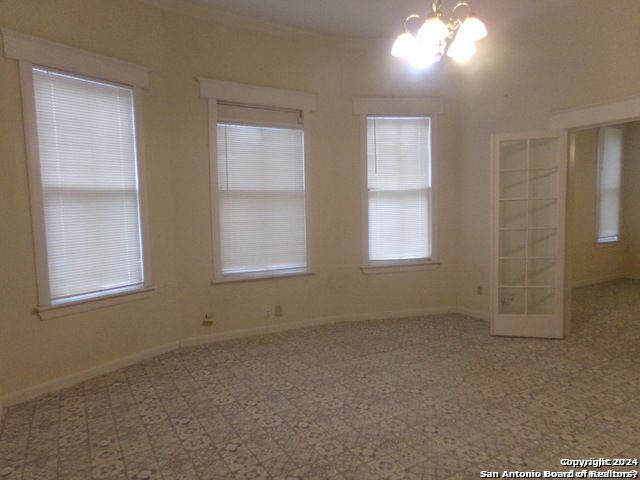 418 Warren, San Antonio, TX 78212