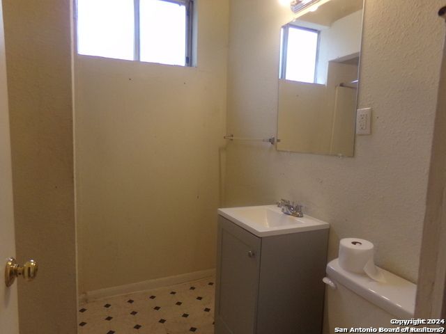 418 Warren, San Antonio, TX 78212