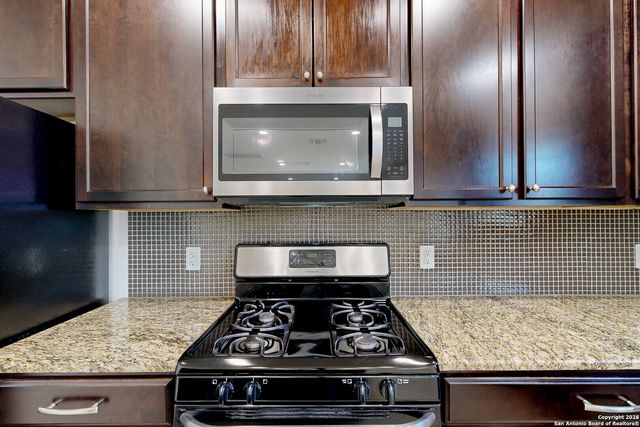 1110 Artisan Cove, San Antonio, TX 78251