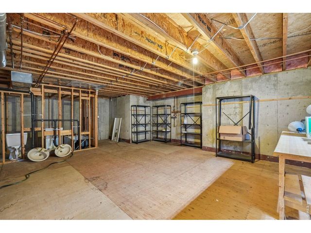 1375 Foxtail Dr, Broomfield, CO 80020