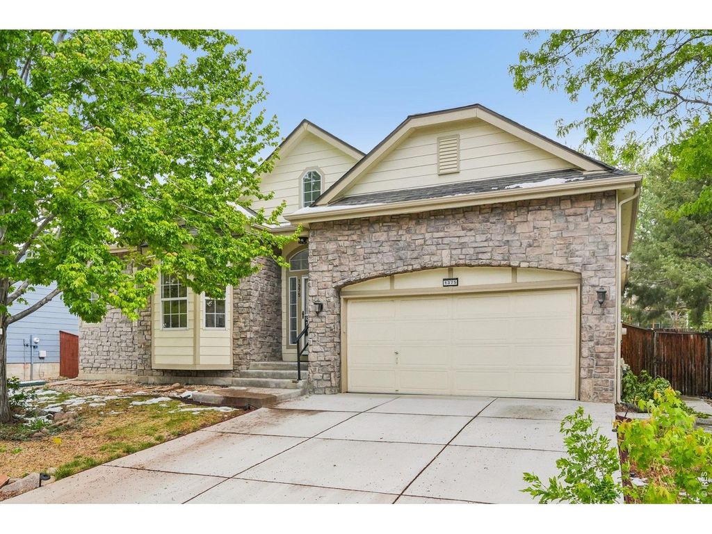 1375 Foxtail Dr, Broomfield, CO 80020