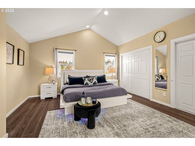 7386 Ne NELLY St, Hillsboro, OR 97124