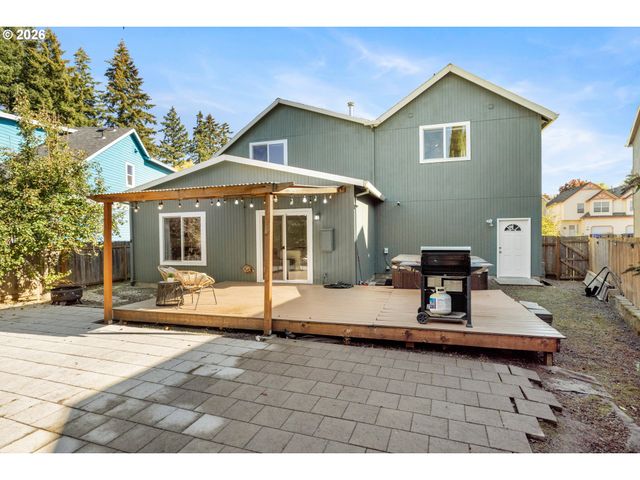 7386 Ne NELLY St, Hillsboro, OR 97124
