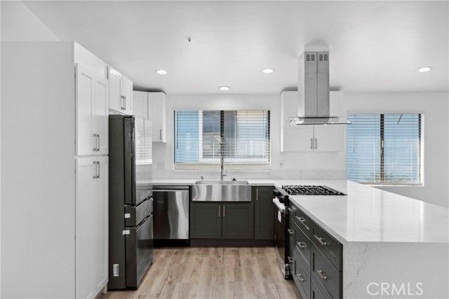 13691 Gavina Avenue 574, Sylmar (los Angeles), CA 91342