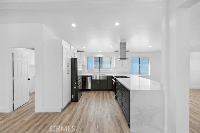 13691 Gavina Avenue 574, Sylmar (los Angeles), CA 91342