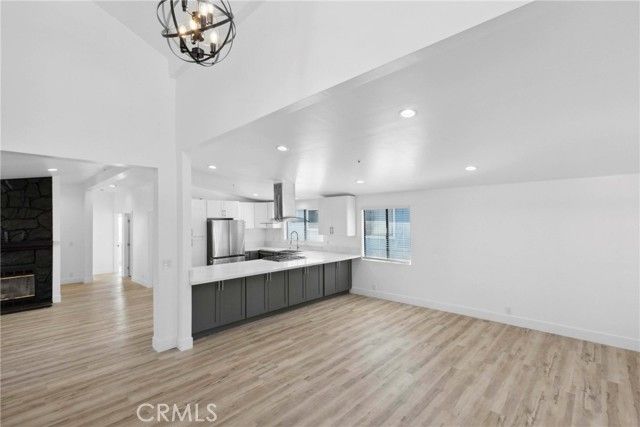 13691 Gavina Avenue 574, Sylmar (los Angeles), CA 91342