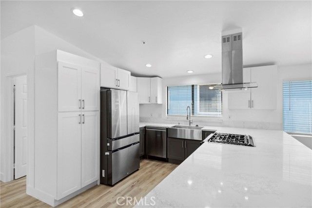 13691 Gavina Avenue 574, Sylmar (los Angeles), CA 91342