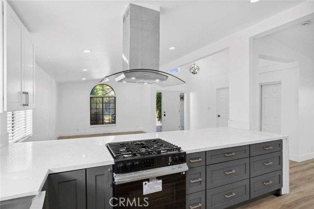 13691 Gavina Avenue 574, Sylmar (los Angeles), CA 91342