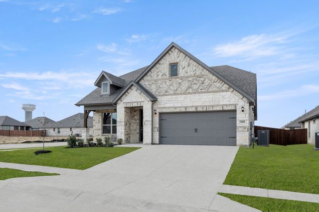 1101 Worthington Drive, Justin, TX 76247