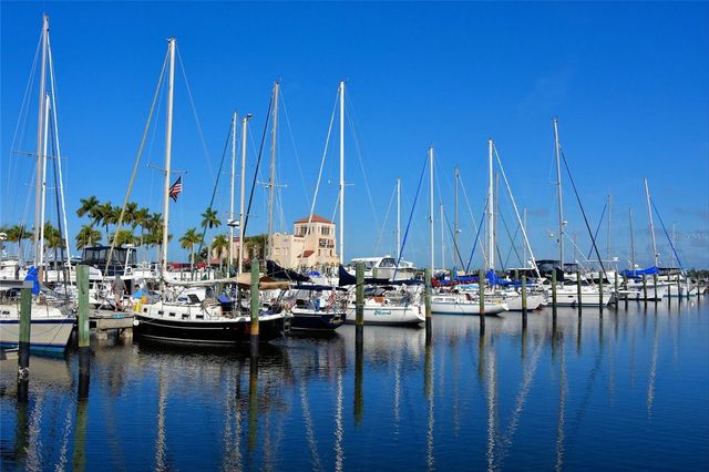 3608 54TH DRIVE W 202, Bradenton, FL 34210