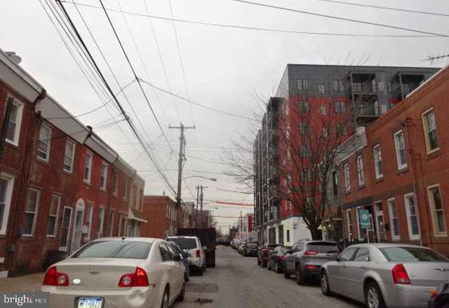 2538 CEDAR ST, Philadelphia, PA 19125