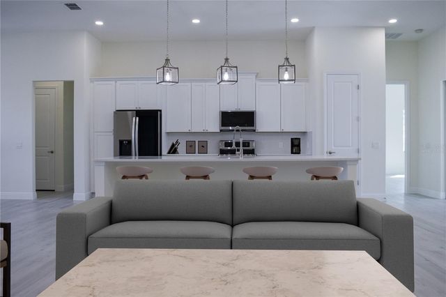 163 BLAZING STAR AVENUE, Lake Alfred, FL 33850