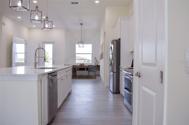 163 BLAZING STAR AVENUE, Lake Alfred, FL 33850