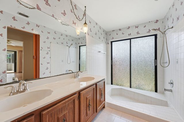 814 SE Celtic Avenue, Port St. Lucie, Port St Lucie, FL 34983