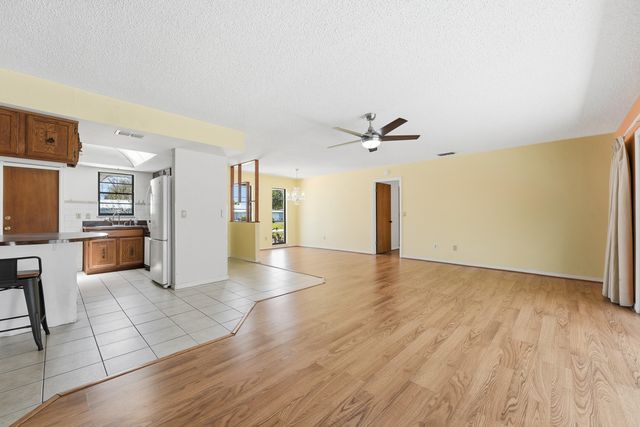 814 SE Celtic Avenue, Port St. Lucie, Port St Lucie, FL 34983