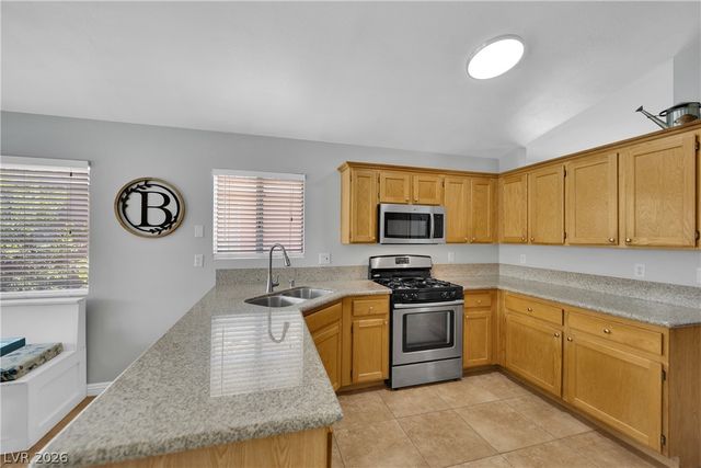 7133 Old Village Avenue, Las Vegas, NV 89129