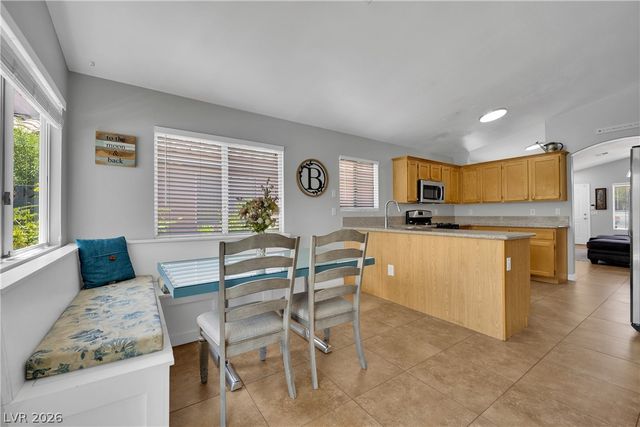 7133 Old Village Avenue, Las Vegas, NV 89129