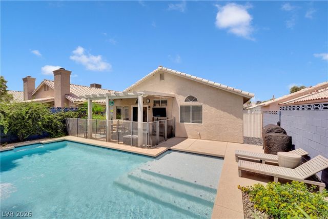 7133 Old Village Avenue, Las Vegas, NV 89129