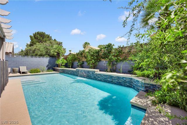 7133 Old Village Avenue, Las Vegas, NV 89129