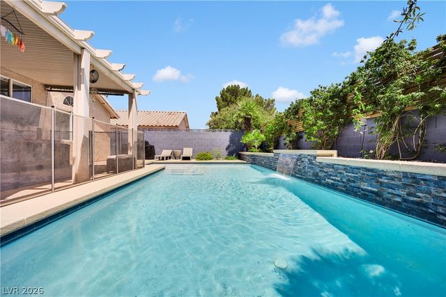 7133 Old Village Avenue, Las Vegas, NV 89129