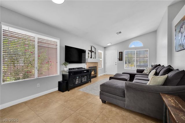 7133 Old Village Avenue, Las Vegas, NV 89129