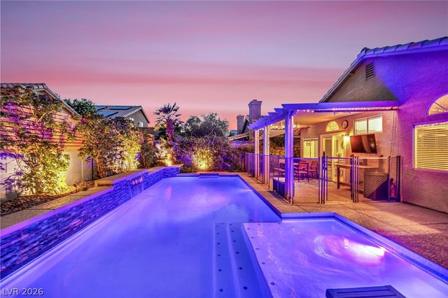 7133 Old Village Avenue, Las Vegas, NV 89129