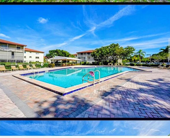100 SW 132nd Way 109k, Pembroke Pines, FL 33027
