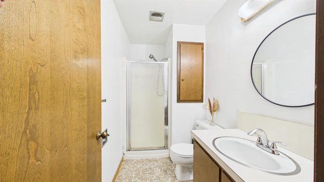 2450 BRENNER PLACE, Green Bay, WI 54301