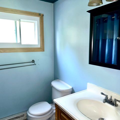 47 Thyme Ln, Springfield, MA 01129