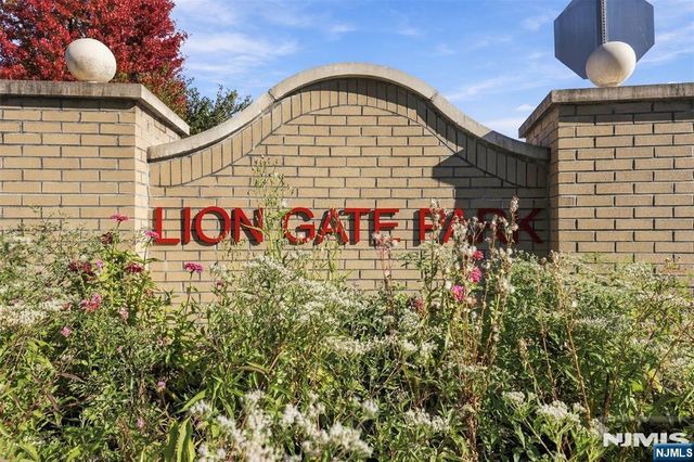 22 Greenbrook Drive, Bloomfield, NJ 07003