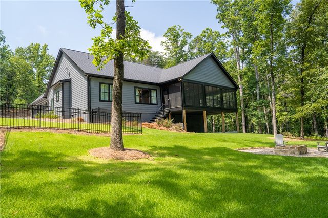115 Maplewood Court, Seneca, SC 29672