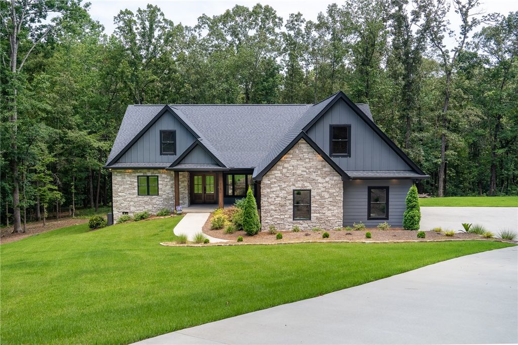 115 Maplewood Court, Seneca, SC 29672