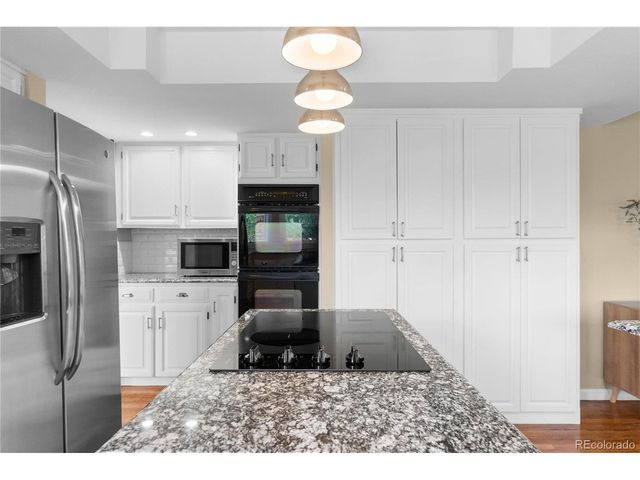 5796 S Kittredge Ct, Centennial, CO 80015